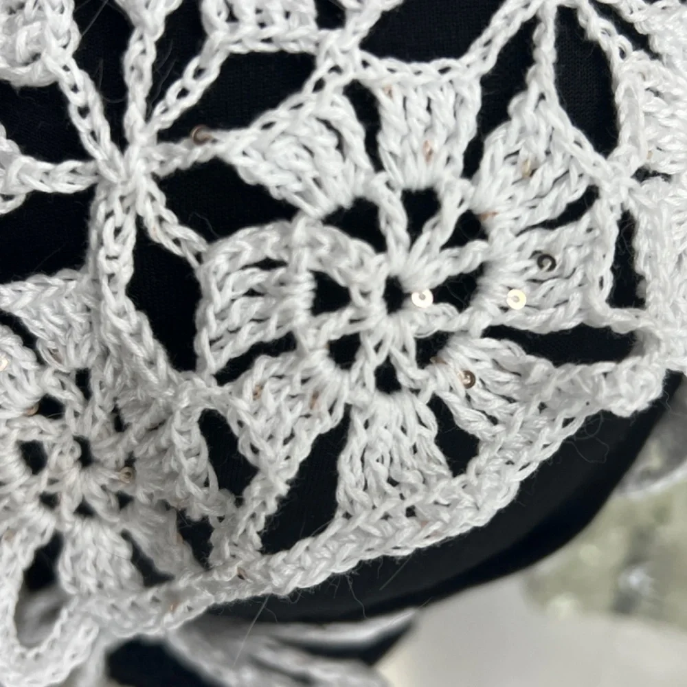 Hand made crochet triangle cotton bandana head scarf white w/silver tiny sequins